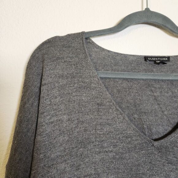 Eileen Fisher Gray 100% Merino Wool V-Neck Tunic Sweater | Size L - Picture 3 of 8